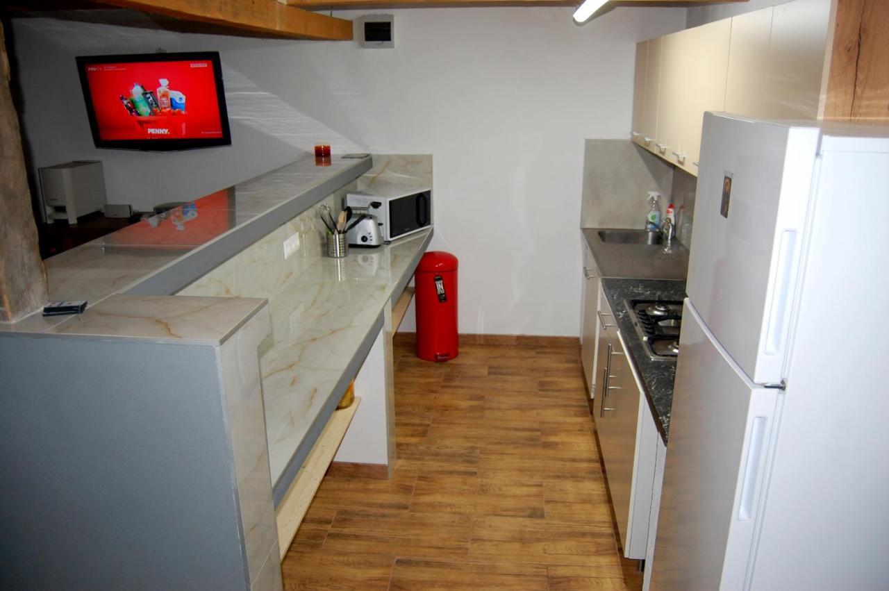 Vila Phoenix Călimăneşti Exteriör bild